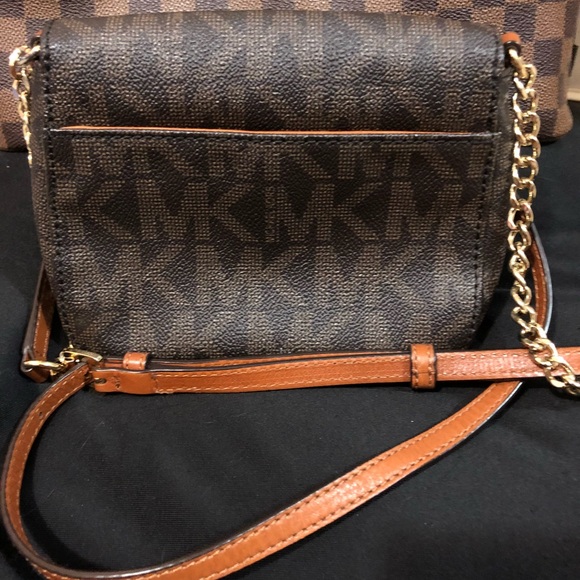 Michael Kors Crossbody Bag - Picture 2 of 3